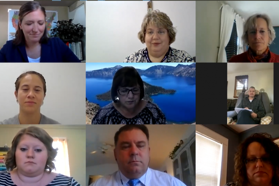 A group of nine Fahe members in a meeting on Zoom.